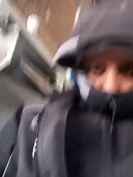 Snapshot of Diaaeddne chatting on 04-04-26, 12:12 Diaaeddne online show from 04-04-26, 12:12