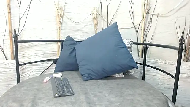 alexis stonne online show from 03-18-26, 07:26
