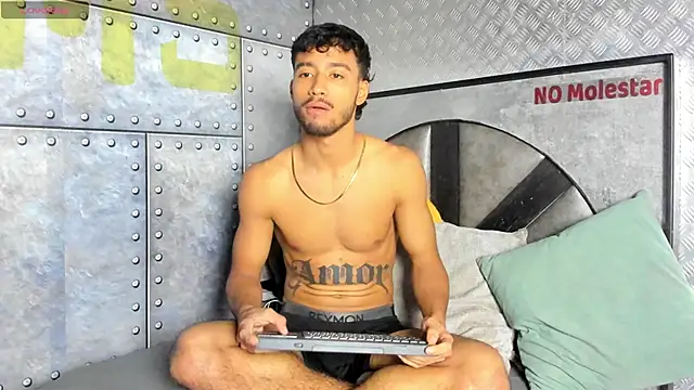 alexis stonne online show from 06-04-26, 01:32