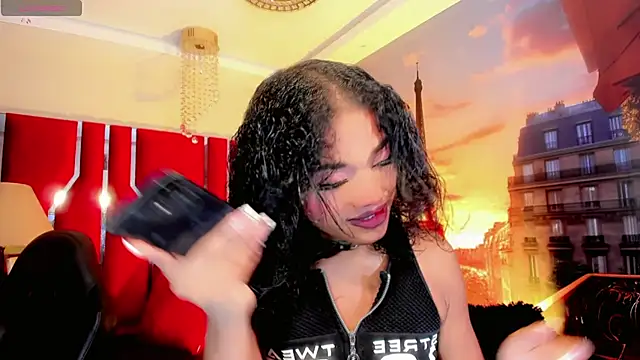 Paola Delfino online show from 06-17-26, 11:31