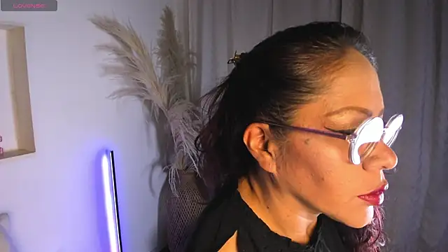 Mariia Paulaa online show from 05-21-26, 04:21