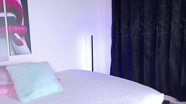 Mariia Paulaa online show from 05-30-26, 04:30