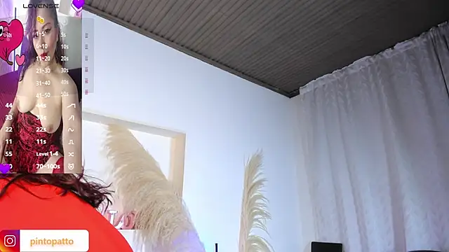 Mariia Paulaa online show from 05-06-26, 04:16