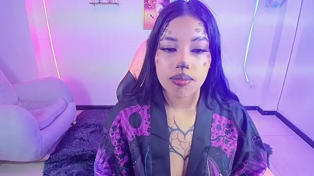 AryahMoonn online show from 05-01-26, 04:17
