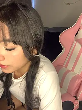 MayyBonita online show from 04-11-26, 06:11