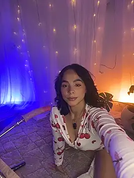ImLeana XXX online show from 04-15-26, 07:18