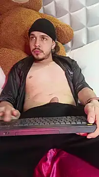 Bry   online show from 04-09-26, 05:41