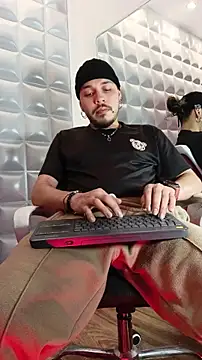 Bry   online show from 04-09-26, 12:23