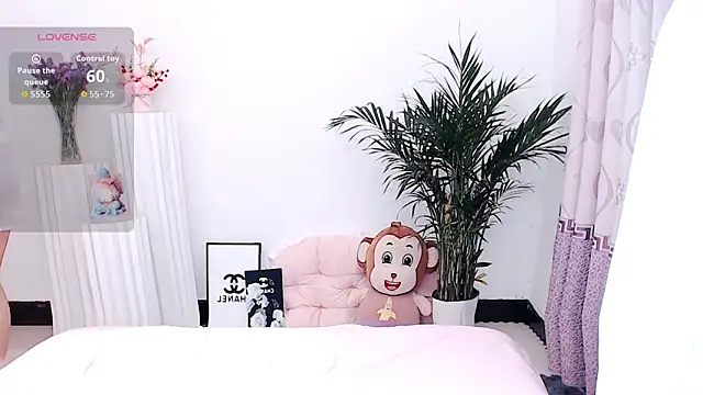 Evelyn-007 online show from 03-30-26, 05:42