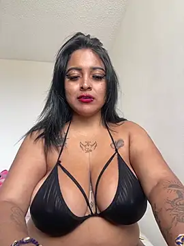 Snapshot of Sarah-917 chatting on 07-24-26, 05:53 Sarah-917 online show from 07-24-26, 05:53