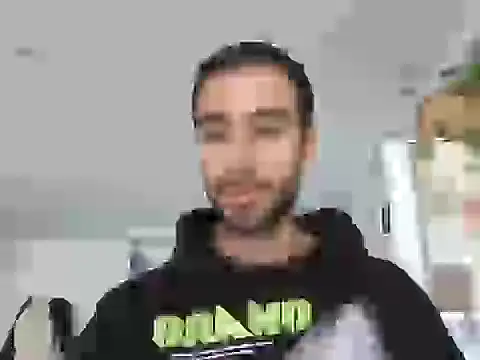 Snapshot of SantinnoVale chatting on 04-07-26, 06:21 SantinnoVale online show from 04-07-26, 06:21