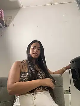 lucirganaxxx online show from 03-23-26, 02:11