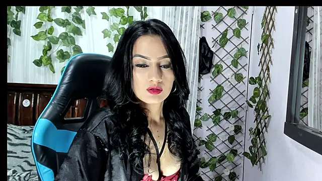 heaven hell0808 online show from 04-27-26, 09:35