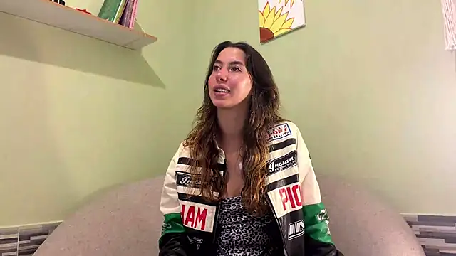 Julieta Jol online show from 06-10-26, 02:07