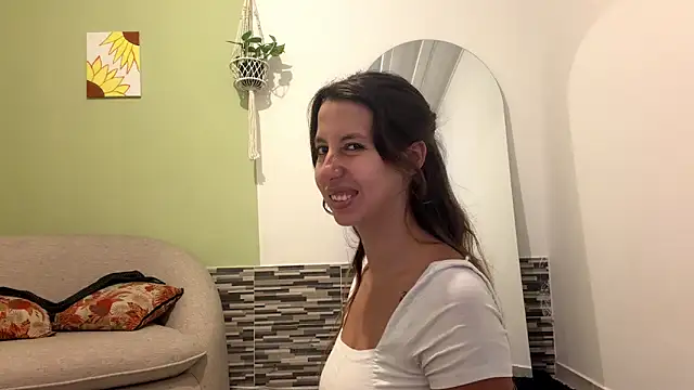 Julieta Jol online show from 05-12-26, 01:39