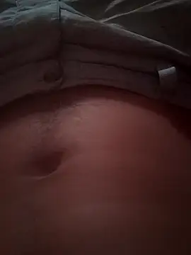 Snapshot of loro121 chatting on 03-29-26, 04:19 loro121 online show from 03-29-26, 04:19