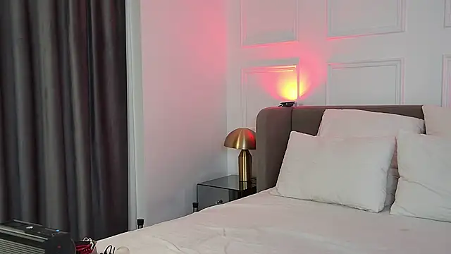 MeganStrane online show from 05-09-26, 06:17