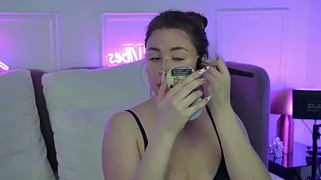 MeganStrane online show from 06-12-26, 06:22