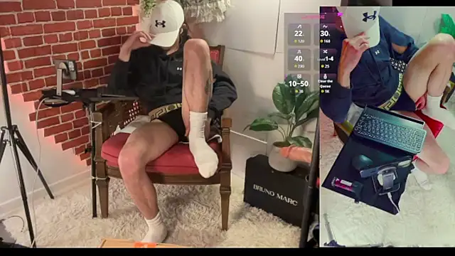 Snapshot of DylanBrook chatting on 05-12-26, 04:53 DylanBrook online show from 05-12-26, 04:53