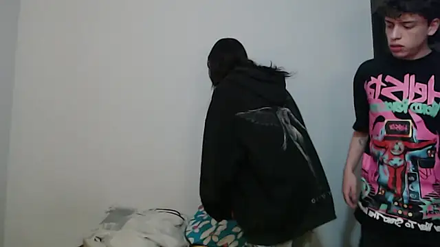 xxcodyxx666  online show from 04-12-26, 11:30