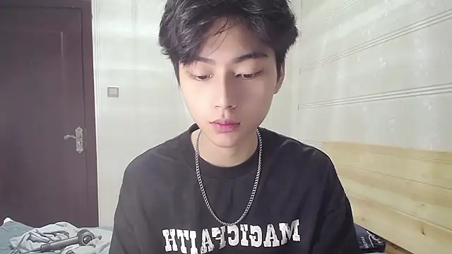 XX-XIUXIU online show from 05-08-26, 11:58