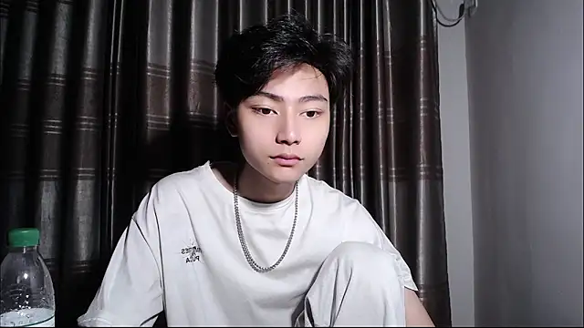 XX-XIUXIU online show from 06-10-26, 08:21