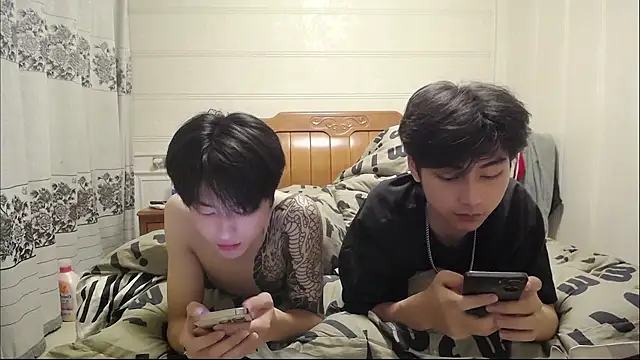 XX-XIUXIU online show from 05-17-26, 05:35