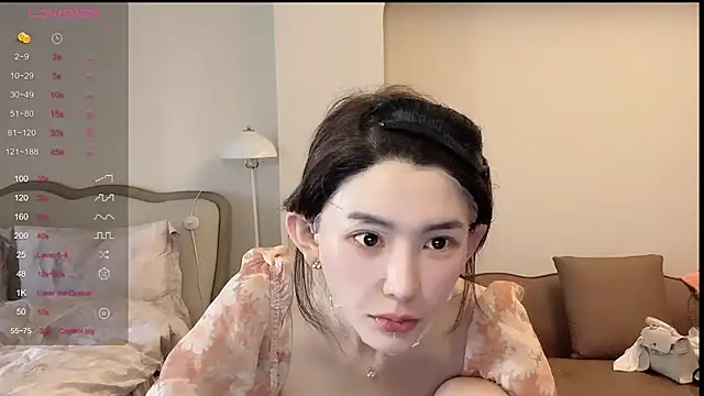kiki-12 online show from 07-15-26, 09:27