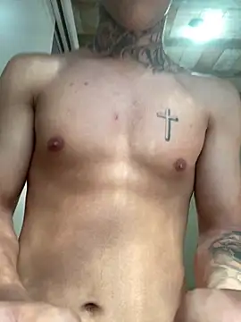 Snapshot of sgxtremm chatting on 04-10-26, 04:25 sgxtremm online show from 04-10-26, 04:25