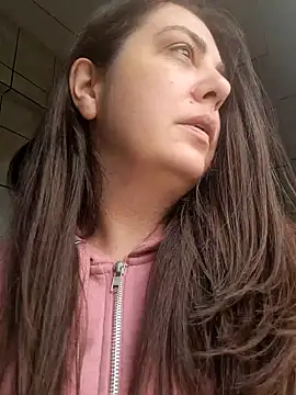 Arya Malone online show from 04-30-26, 12:23