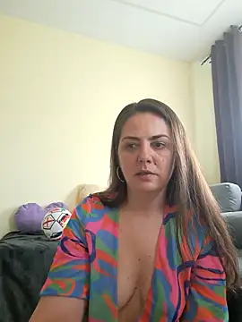 Snapshot of Arya_Malone chatting on 07-06-26, 06:42 Arya Malone online show from 07-06-26, 06:42