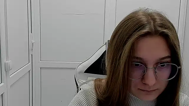 Mia kristal online show from 04-09-26, 07:03