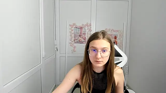 Mia kristal online show from 06-02-26, 09:09