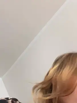 SophiaWestend online show from 04-03-26, 01:28