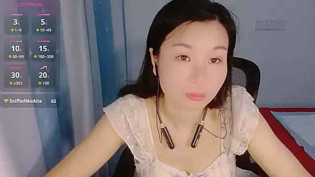 Lianzi-2026 online show from 04-25-26, 01:41