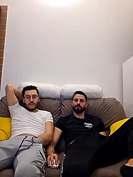 Snapshot of AmicisegretiITA chatting on 03-25-26, 09:24 AmicisegretiITA online show from 03-25-26, 09:24