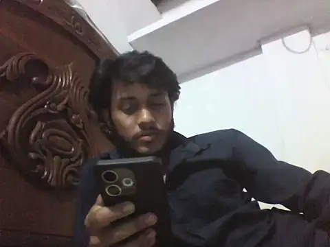 Snapshot of koushik10 chatting on 04-13-26, 01:04 koushik10 online show from 04-13-26, 01:04