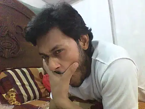 Snapshot of koushik10 chatting on 05-18-26, 04:07 koushik10 online show from 05-18-26, 04:07