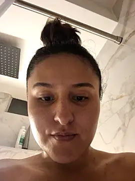 rafaella stefano online show from 03-23-26, 10:53