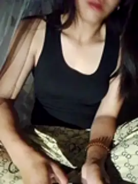 Phuongmyy online show from 05-06-26, 10:25