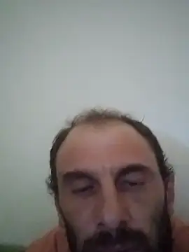 Snapshot of EmeritusMaker chatting on 06-19-26, 11:49 EmeritusMaker online show from 06-19-26, 11:49