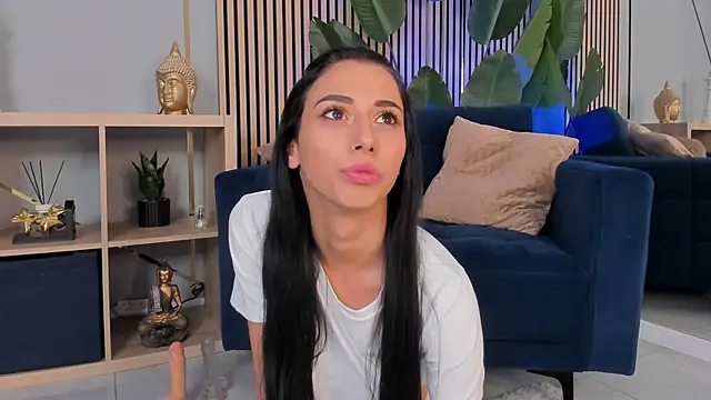 Snapshot of TiaCyrrus chatting on 05-06-26, 01:59 TiaCyrrus online show from 05-06-26, 01:59