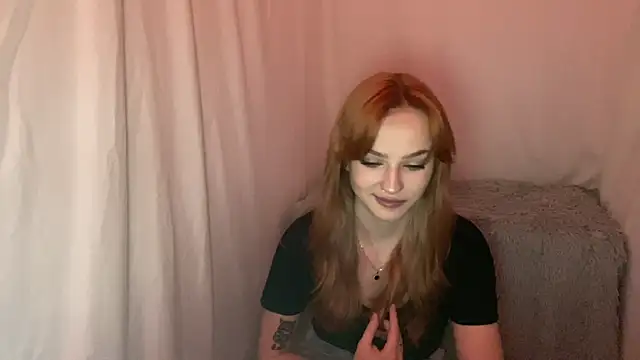 EvaKapnist online show from 04-30-26, 08:49