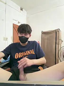 Snapshot of Funkin- chatting on 04-10-26, 11:50 Funkin- online show from 04-10-26, 11:50