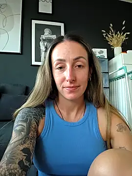 NicoleKaiser online show from 04-07-26, 05:04
