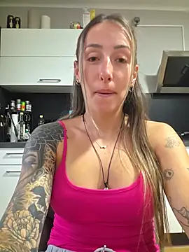 NicoleKaiser online show from 06-03-26, 05:08