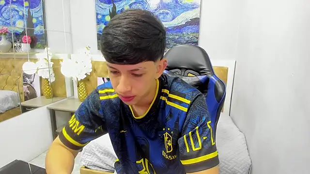 AdrianFranko online show from 08-04-26, 12:42