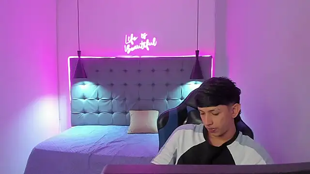 AdrianFranko online show from 03-17-26, 03:37