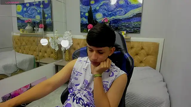 AdrianFranko online show from 07-29-26, 12:48