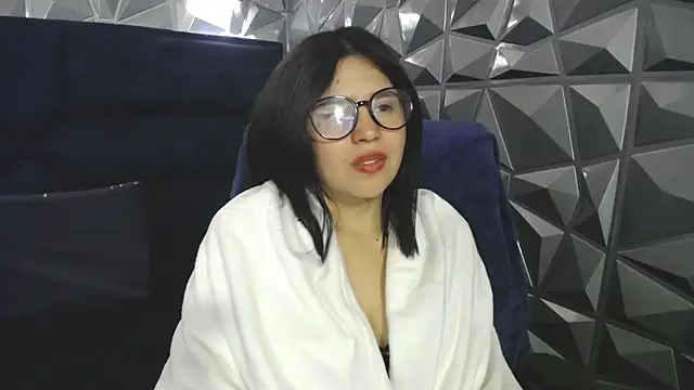 Snapshot of Cata_black chatting on 05-09-26, 03:04 Cata black online show from 05-09-26, 03:04